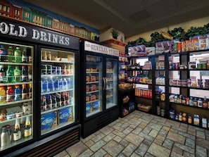 Gift shop - Marriott Summit Watch, Feb 18-25, 2024;  2 Bedroom+2 Sofa Beds+2 Bath: Sleeps 8 (Park City)
