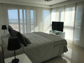 4 bedrooms