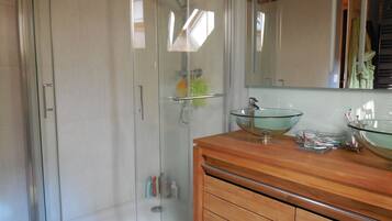 Dusche, Haartrockner