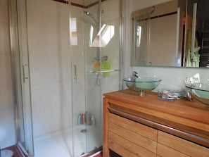 Dusche, Haartrockner