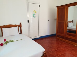 3 bedrooms