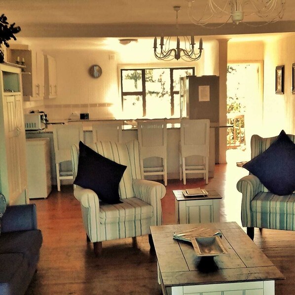 Hus, 4 soverom | Oppholdsrom