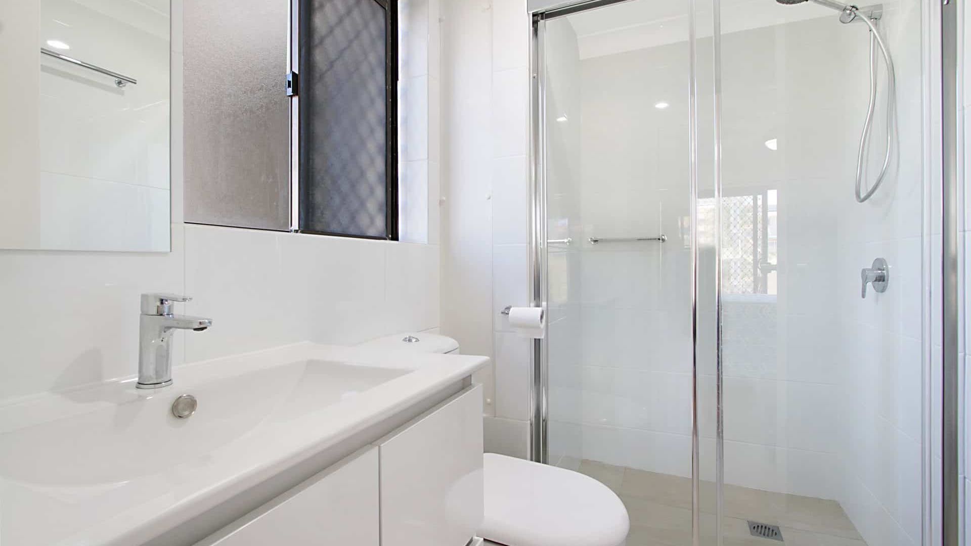Bilinga Gardens 3 - Bilinga/ North Kirra Beachfront - Min. 3 Night Stays! — image 8