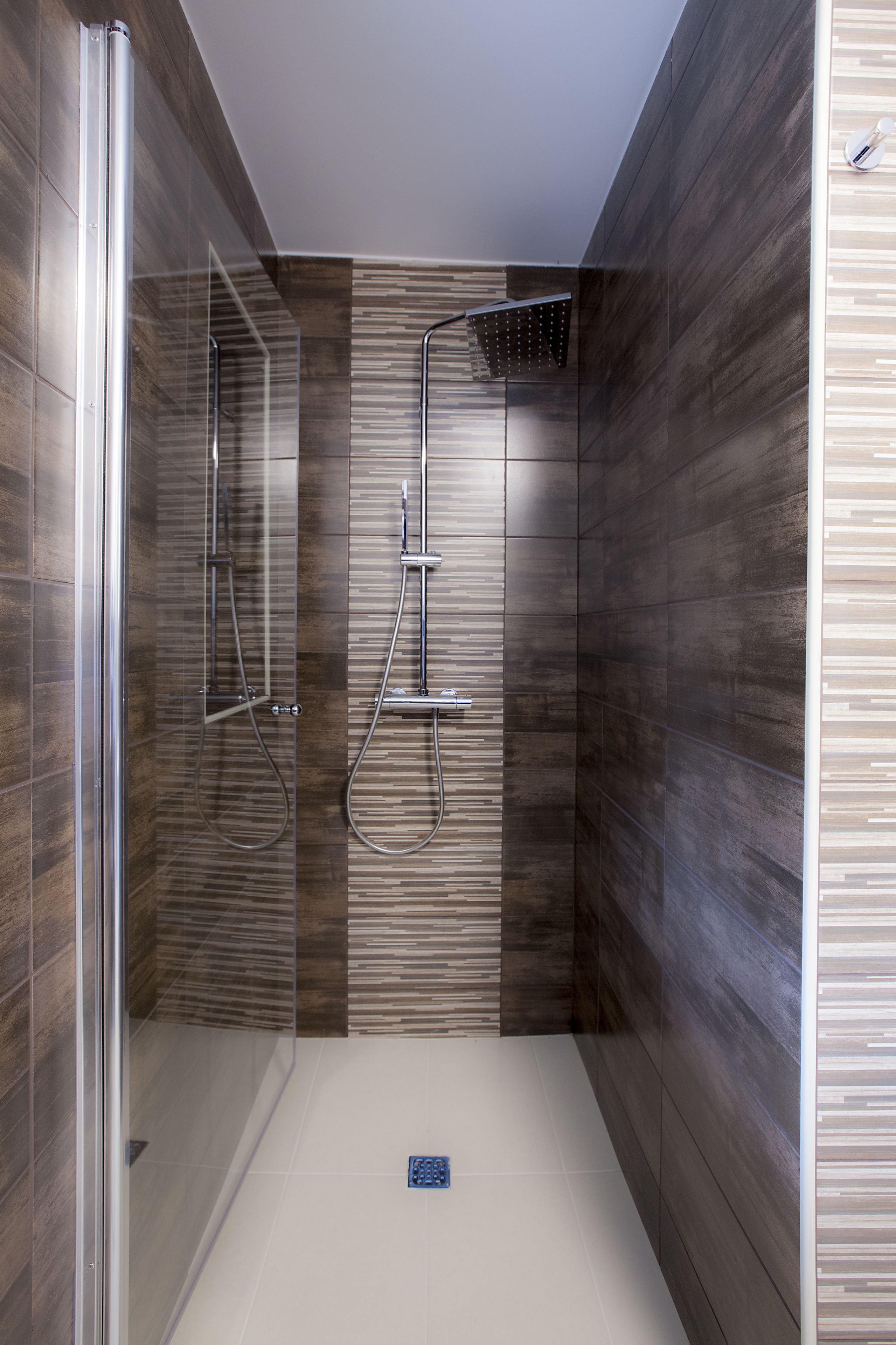 Badkamer met douche