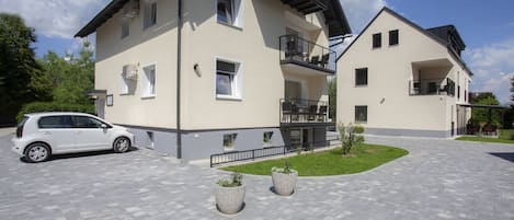 Façade de lâhĂ©bergement