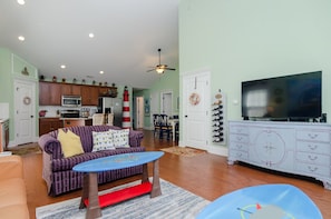 Netflix, DVD player, streaming services