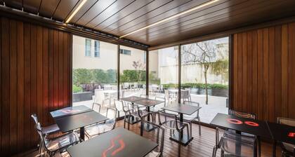 Moov Hotel Porto Centro