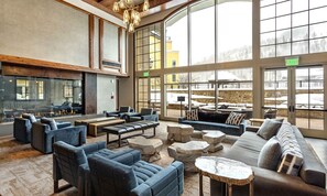 Condo, 2 Bedrooms | Interior