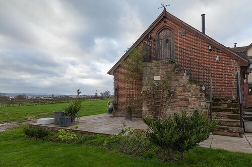 Lyde Cross Coach House
