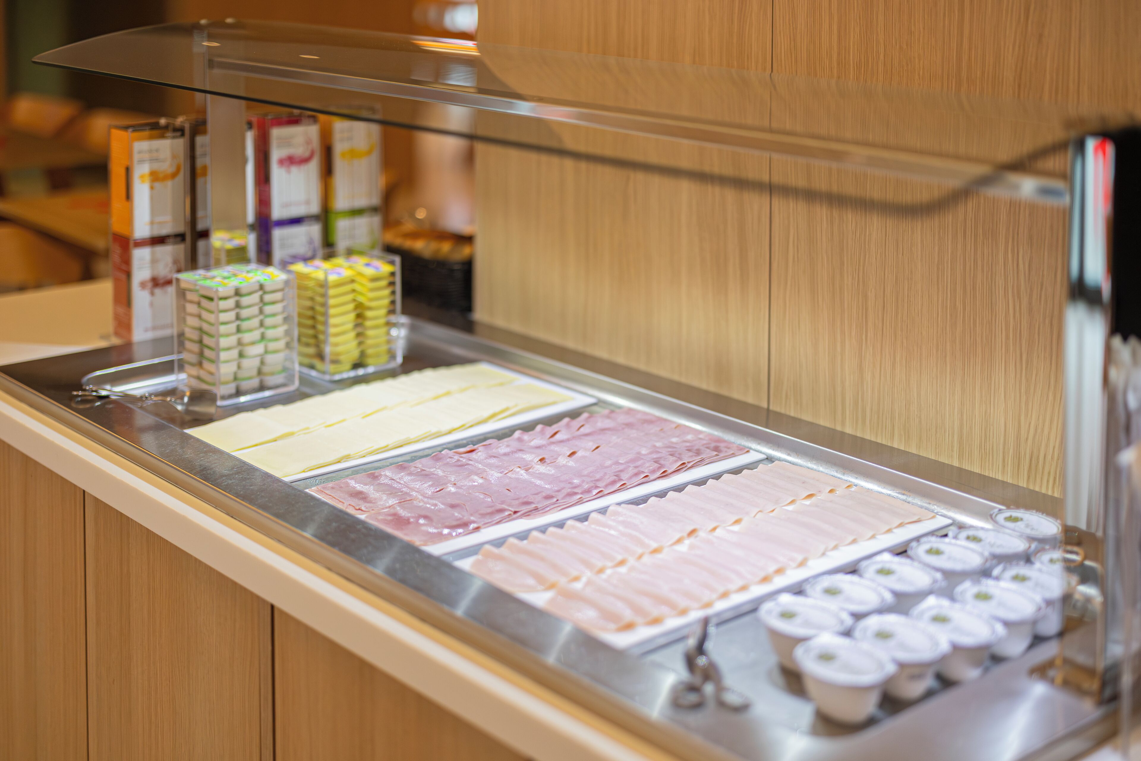 daily buffet breakfast (eur 12.50 per person)