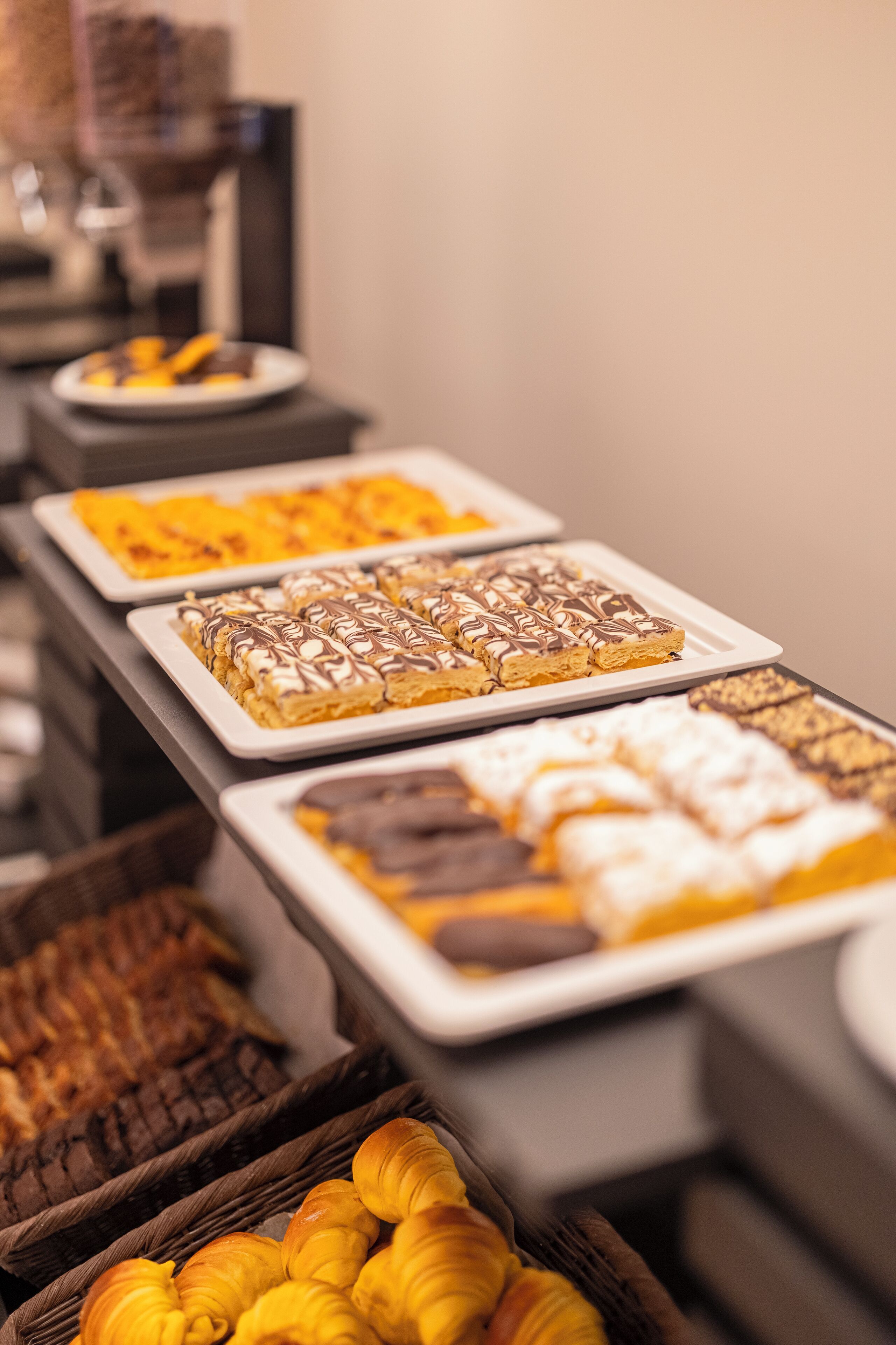 daily buffet breakfast (eur 12.50 per person)