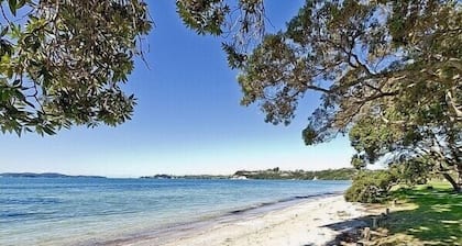 Beachside at Snells - Snells Beach Apartment