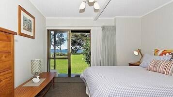1 bedroom, iron/ironing board, WiFi