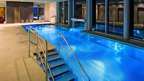 2 indoor pools, outdoor pool, open 7:00 AM to 9:00 PM, pool loungers