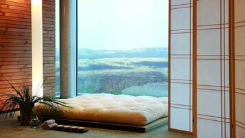 Un sauna, una bañera de hidromasaje, baño turco, tratamientos corporales