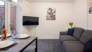 TV layar datar