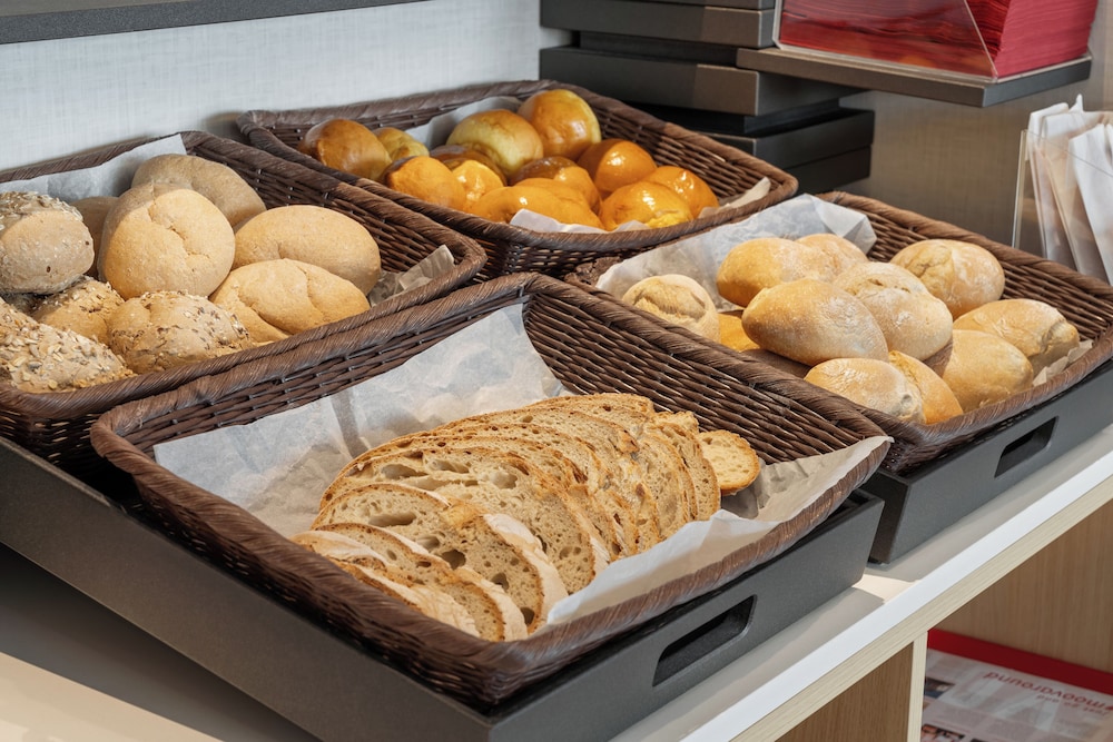 Hotel Moov Évora by null