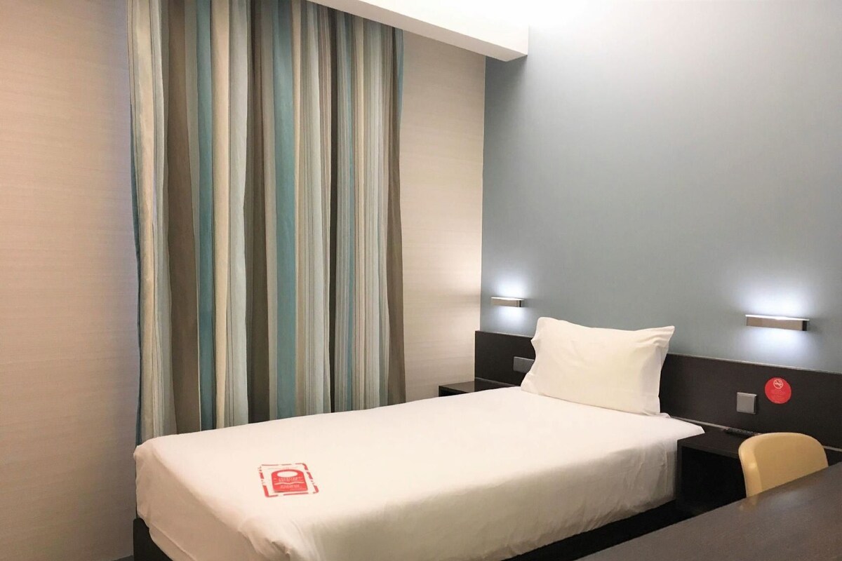 In-room safe, desk, blackout drapes, soundproofing