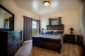 4 bedrooms, iron/ironing board, travel crib, free WiFi