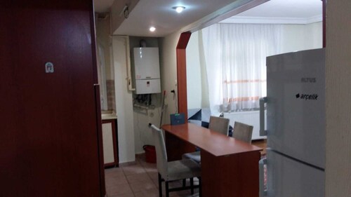 Most desired spot in Avcilar 3+1 full services.  Avcılar'da en çok tercih nokta