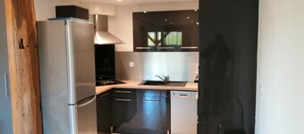 HOUSE QUIET CORNER QUIET 2