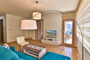 Smart TV, chimenea