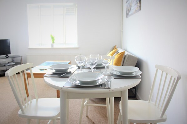 تناول الطعام