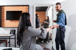 Premium bedding, in-room safe, desk, blackout drapes