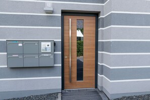 Entrée de l’hébergement 