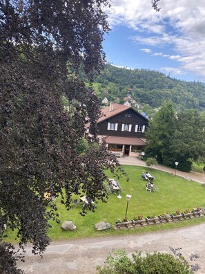 Exterior - Le Chalet - Hotel Restaurant (Luttenbach-pres-Munster)