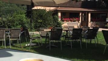 Lunch and dinner served, local cuisine