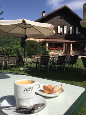Lunch and dinner served  - Le Chalet - Hotel Restaurant (Luttenbach-pres-Munster)