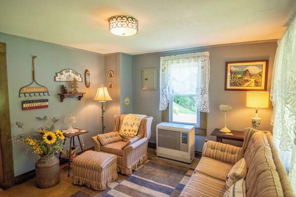 TV, Netflix, streaming services