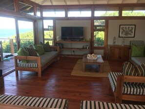 Televisión de pantalla plana