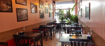 Pousada e Hostel Aqui