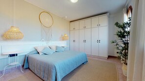 高档床上用品、羽绒被、特色装修、特色家居