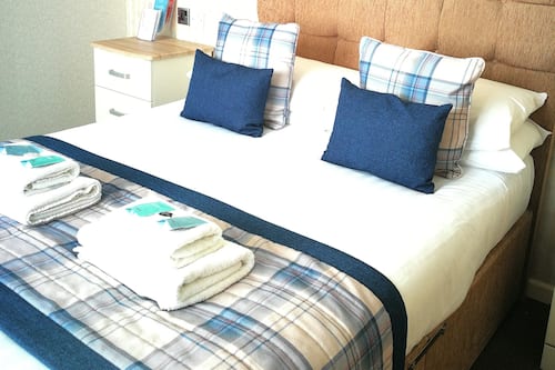 Doppelzimmer, 1 Doppelbett | Individuell dekoriert, individuell eingerichtet, Verdunkelungsvorhänge