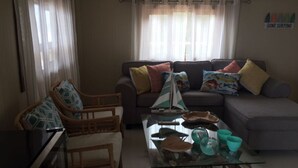 House, 3 Bedrooms | Living area - Mar Azul 27A (Ponta d'Ouro)