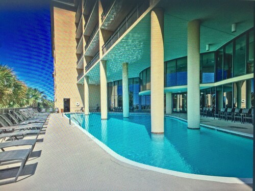 Holiday Isle Unit 409 - Large & Family Friendly 
PROMO AUGUST & WEEKLY DISCOUNT