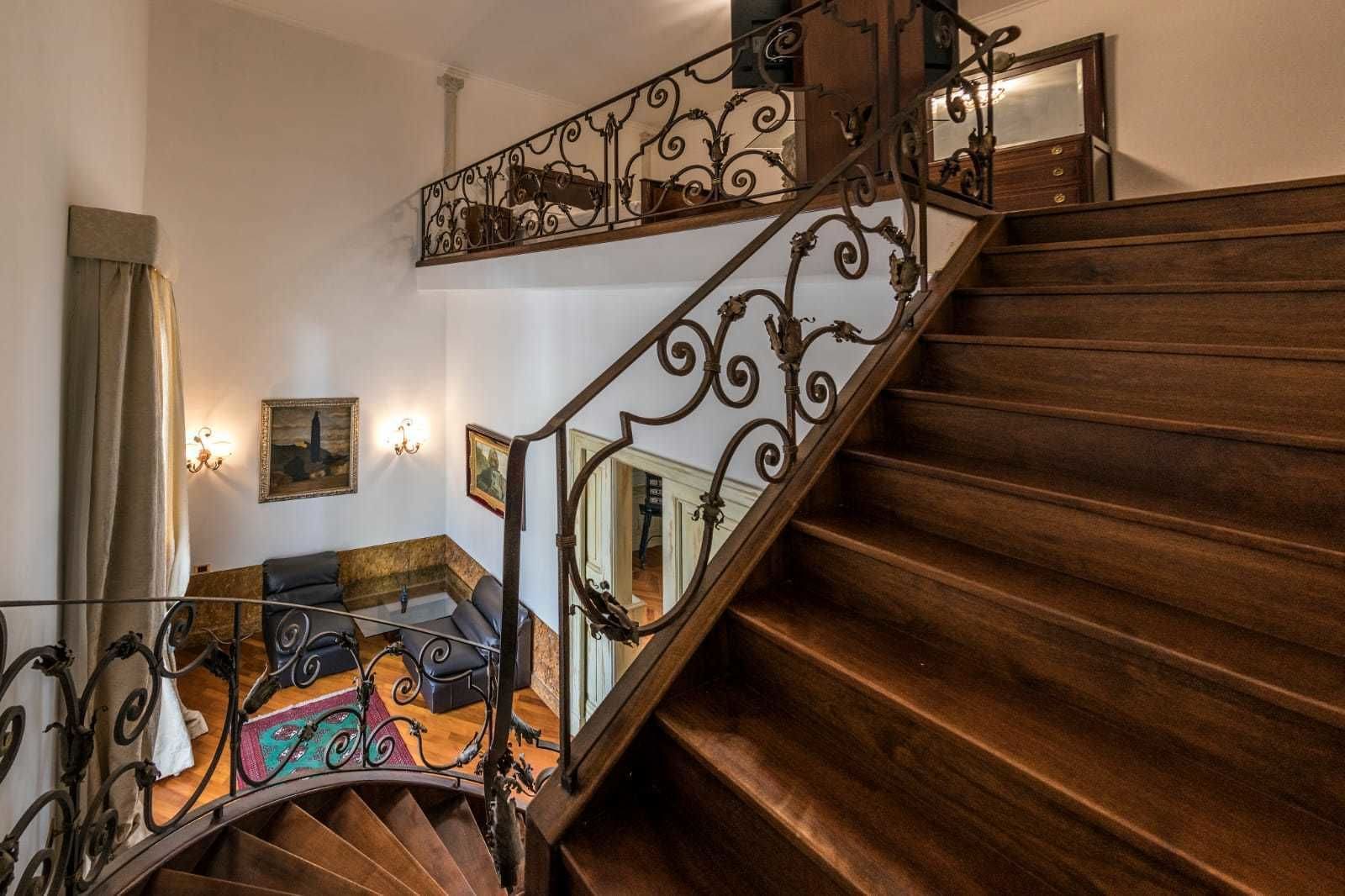 Superior-Doppelzimmer (San Felice) | Wohnbereich | 60-Zoll-Smart-TV mit Satellitenempfang, Fernseher