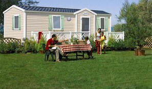 活动屋 (6/8 pers.) | 客房内保险箱、特色装修、特色家居、床单