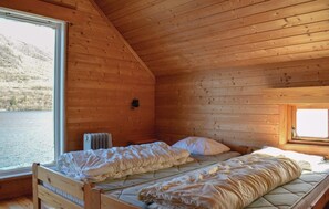 2 bedrooms, free WiFi