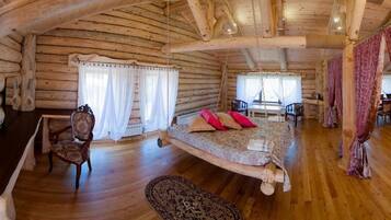 1 bedroom, desk, blackout curtains, soundproofing