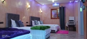 Minibar, décoration personnalisée, ameublement personnalisé, bureau