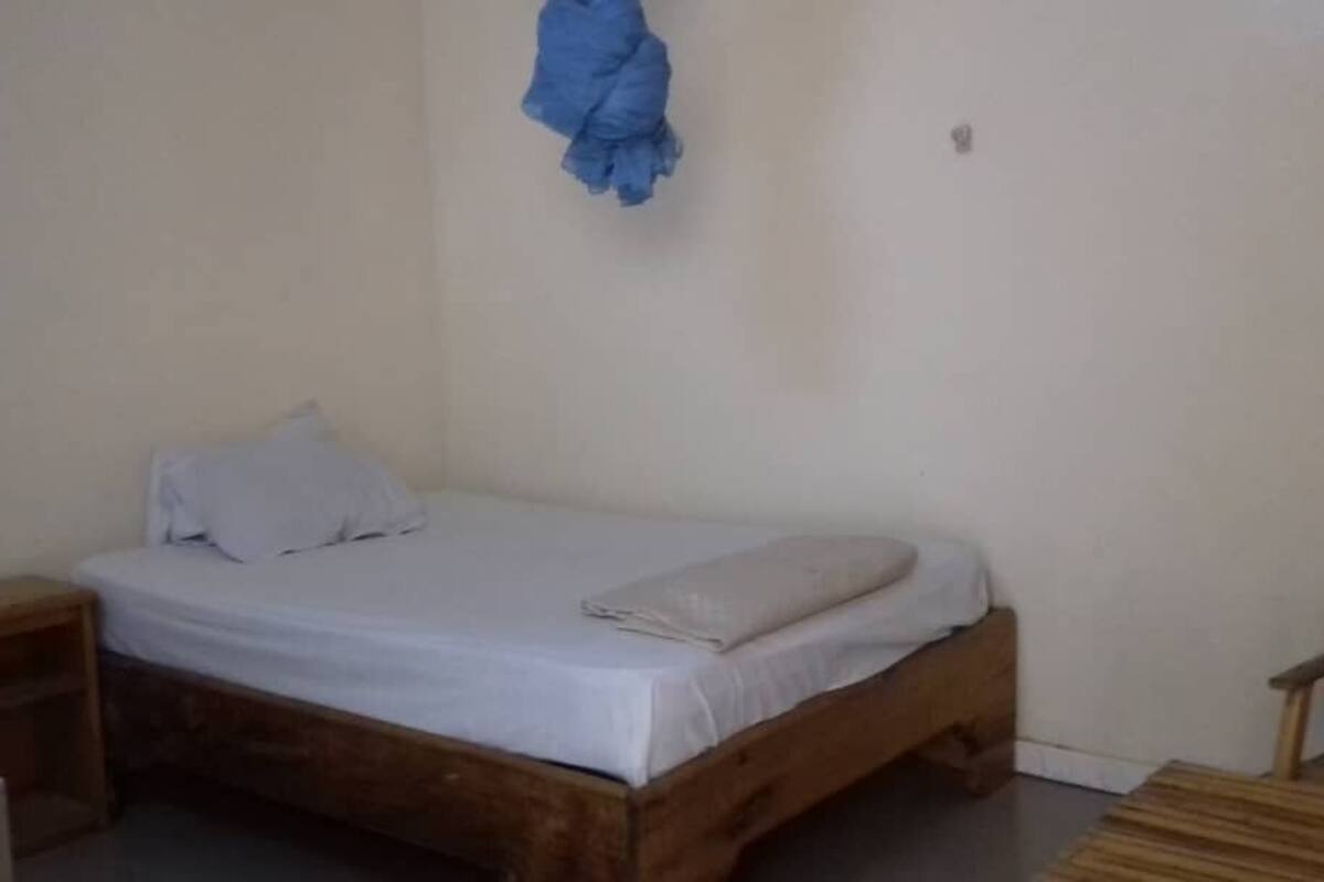 Desk, laptop workspace, blackout curtains, rollaway beds