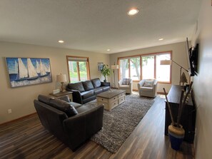 Smart TV, fireplace, video games, stereo