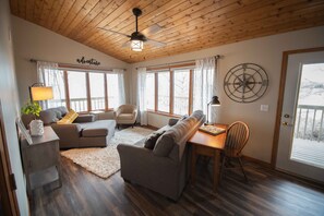 Smart TV, fireplace, video games, stereo