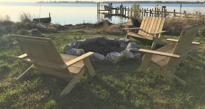 Waterfront 4 bedroom historic home on Rappahanock River with Dock