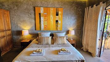 Suite, 1 King Bed, Ocean View (3) | Premium bedding, memory foam beds, desk, laptop workspace