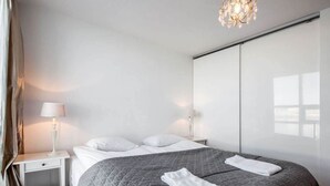 Apartment, 2 Bedrooms, Balcony, Ocean View (83053) - Apartment K1 (Reykjavik)